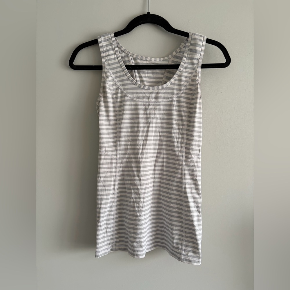 LULULEMON Rib Back Tank Grey and White